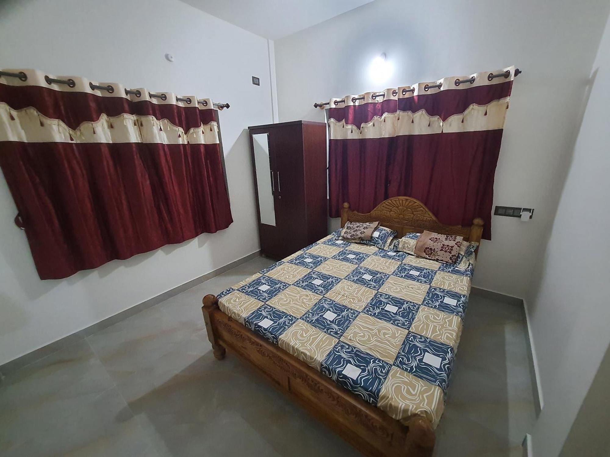 Jk Homestay Mysore Eksteriør bilde